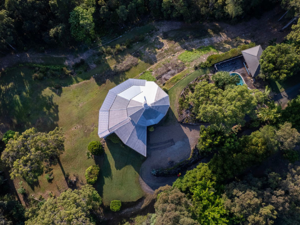 Bali + Noosa Flourishing Experience (USD $3,333)